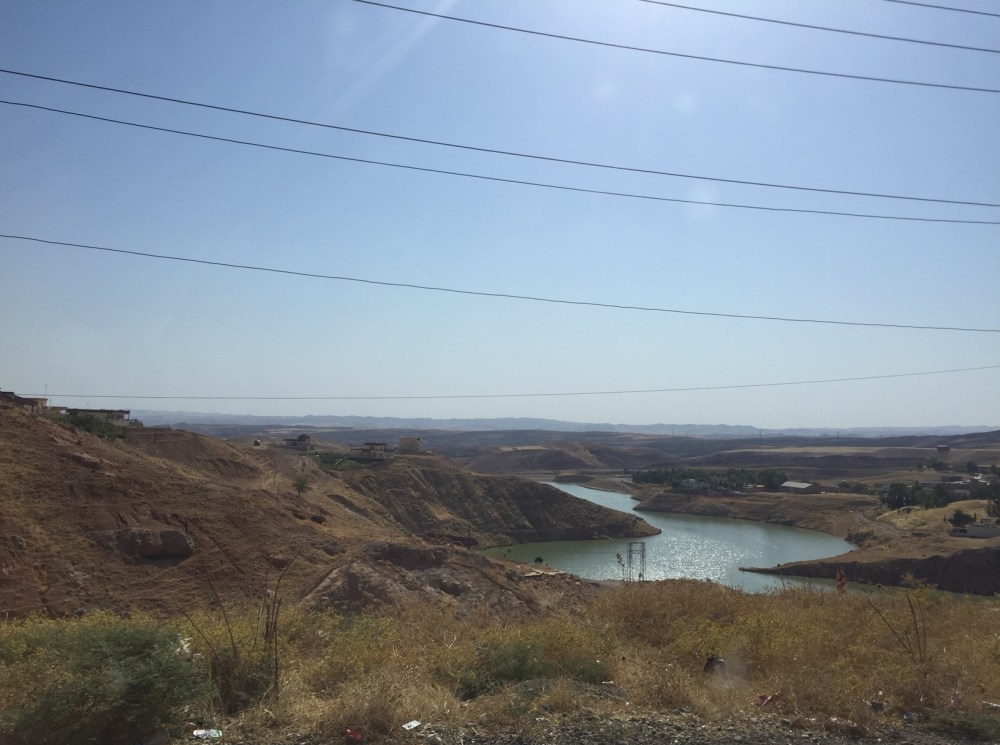 B38492B2-2AB1-4E09-BD89-665899BD194D